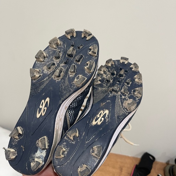 Boombah Cleats.  Size 2 - Picture 2 of 3